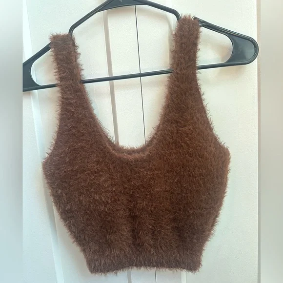 Reebok Brown Fluffy Bralette/ Crop top - Picture 5 of 9